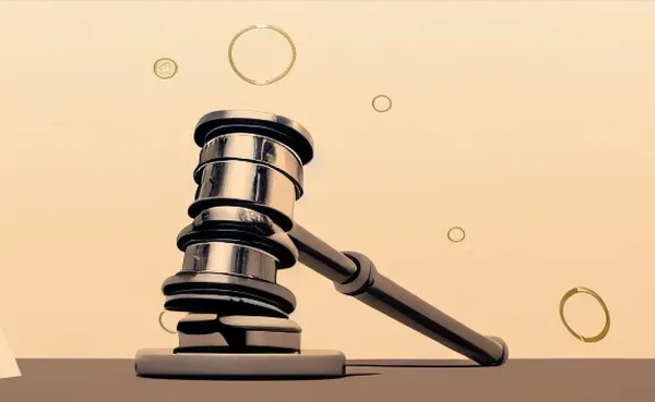 Coinbase Accused of Using DeFi Technology