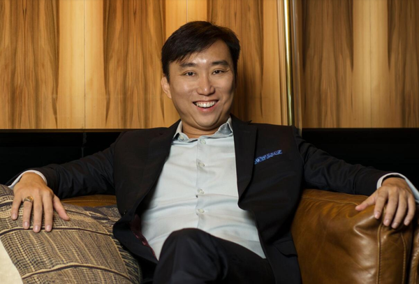 Former Modeling Agent and Singapore MP Introduces Euro and Swiss Franc Stablecoins