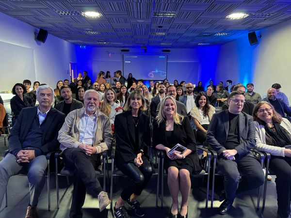 Argencon y Digital House lanzan el programa "IA Argentina" con 35.000 becas para impulsar el talento digital