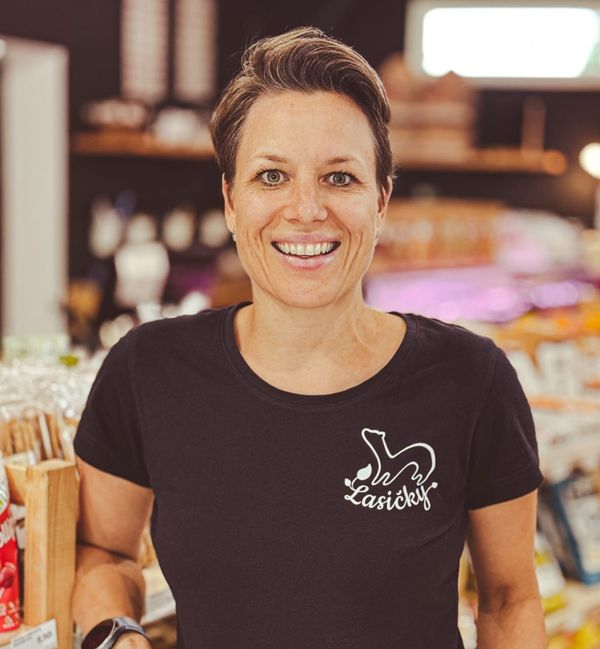 Príbeh Lasičiek:                            Ako sa z lásky ku kvalitnému jedlu stala dekáda úspechu