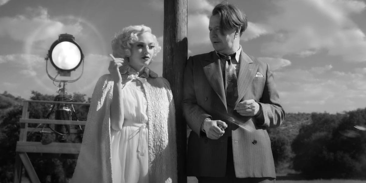 Amanda Seyfried & Gary Oldman