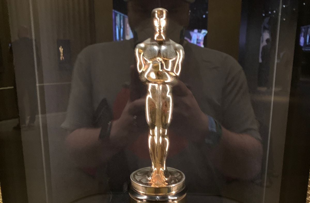 Midweek Update: What the Oscars Do