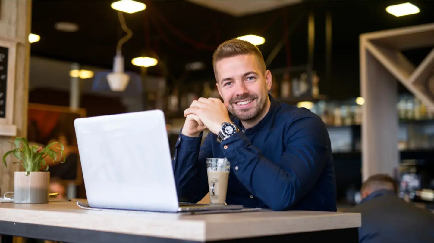 Managing Social Media Stress for Small Business Owners: Practical Tips to Stay Sane and Strategic