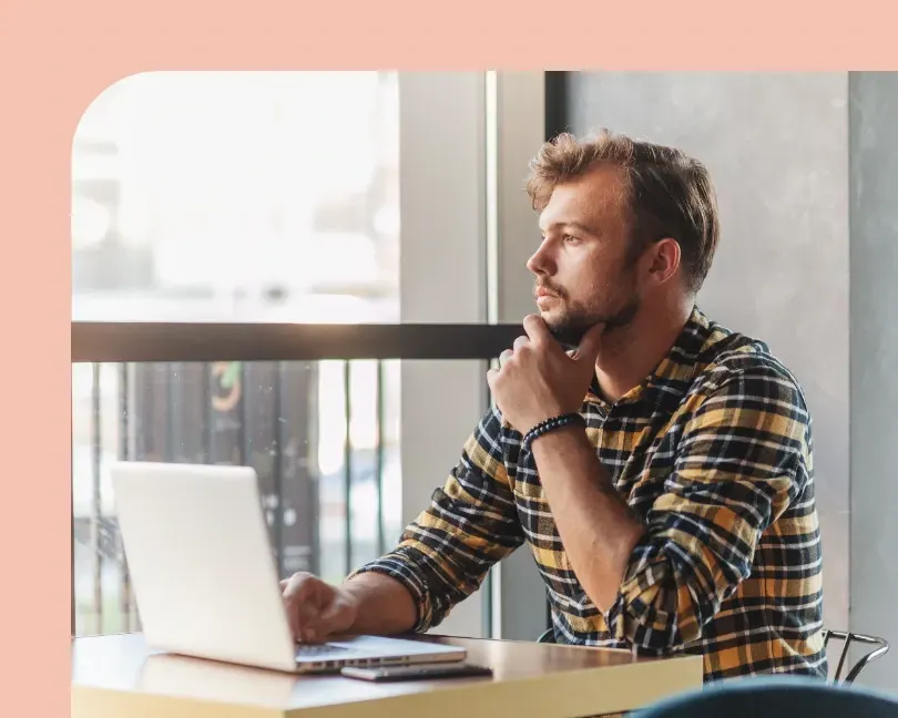 Lead Capture Forms vs Chatbots: Which Converts Better?