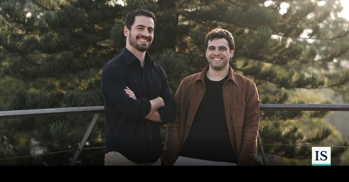 Decade CEO Vitor Olivier and Co Founder Felipe Meneses