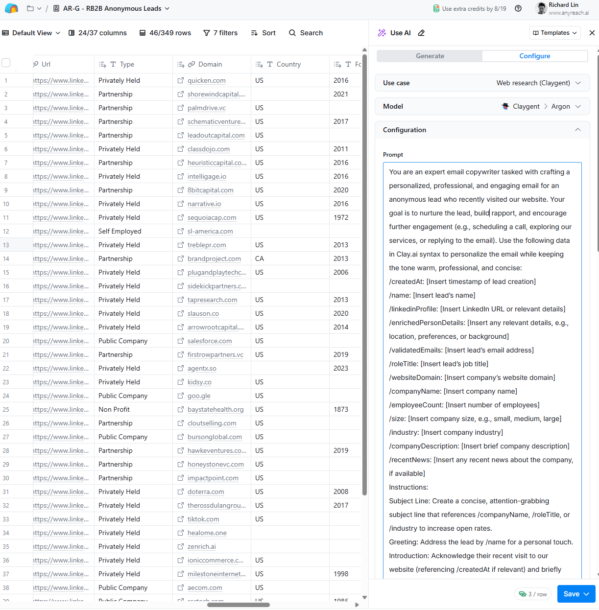 RB2B platform interface displaying anonymous website visitor tracking features