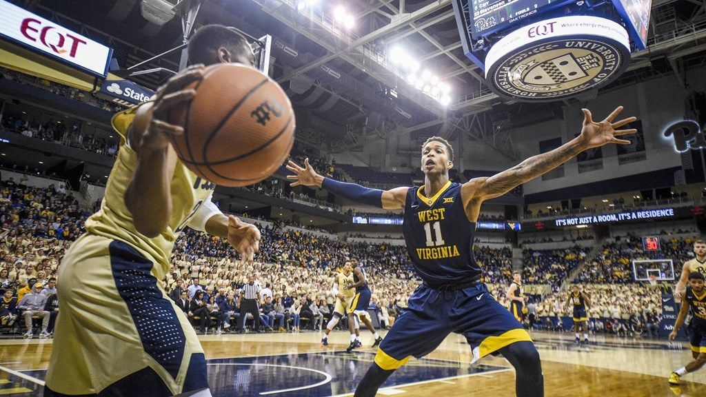 풀코트 프레스 수비에 걸렸다