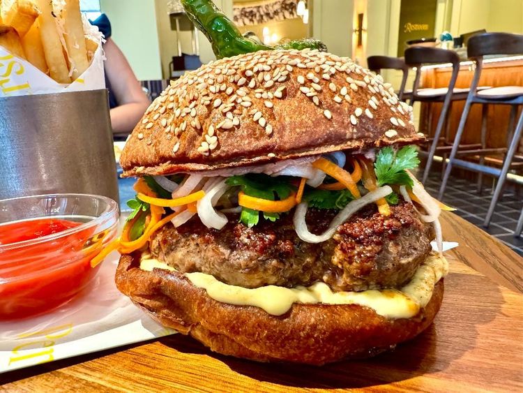 Burger Friday: Perseid