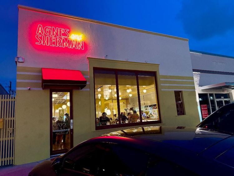 Agnes and Sherman: is it really a diner?