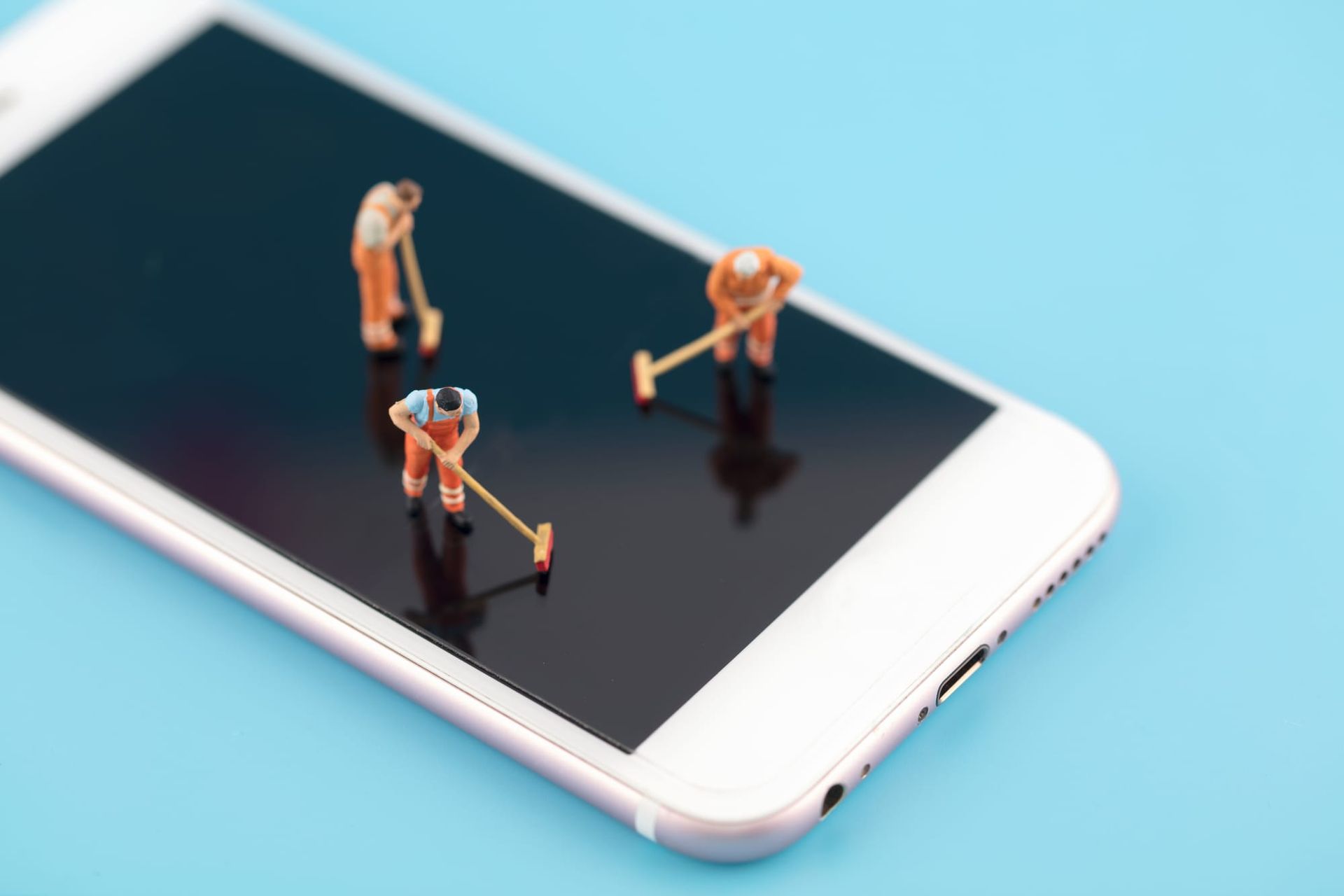 Digital declutter: câte aplicații folosești de fapt?