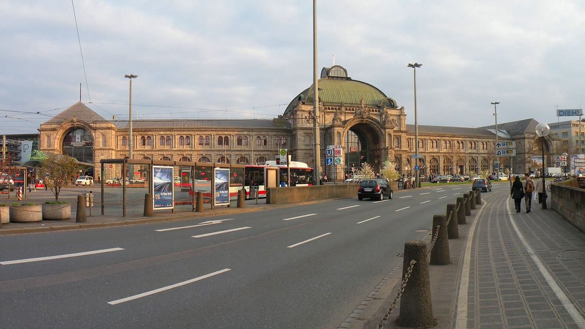 Overnight on the Floor of the Nuremberg Hauptbahnhof