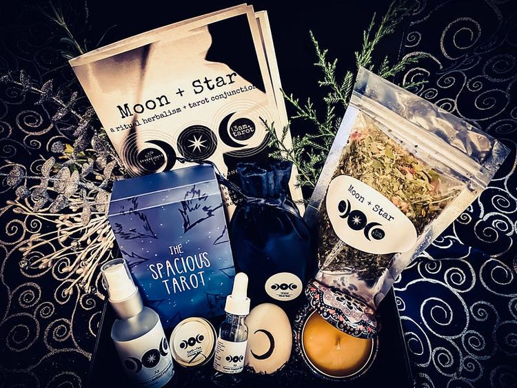MOON + STAR free ritual