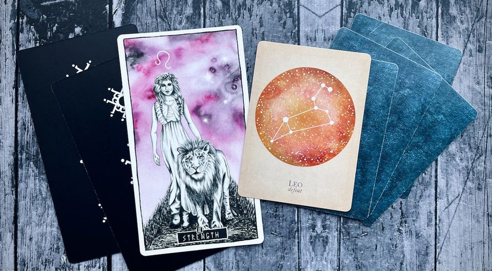 from the chariot to strength