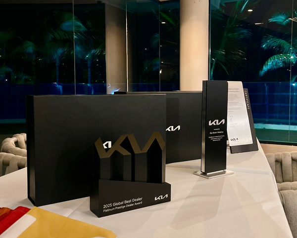 Asiauto Cumbayá y Kmotor Américas destacan en Ecuador con el reconocimiento Global Best Dealer 2025 de Kia