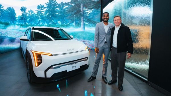 Kia Ecuador entrega Kia EV3 100% eléctrico a Frickson Erazo, ganador de MasterChef Celebrity 2026
