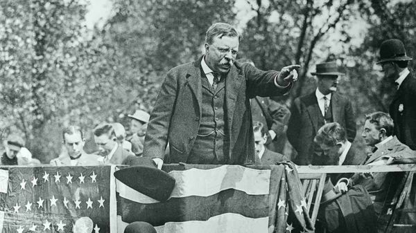 Presidential Campaign Foreign Policy Strategy and Messaging