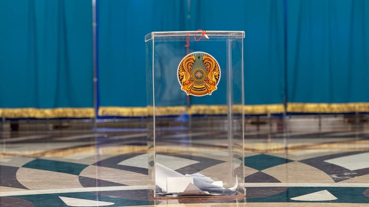 Бойкот в Алматы: 30% явки и провал новой Конституции в РК