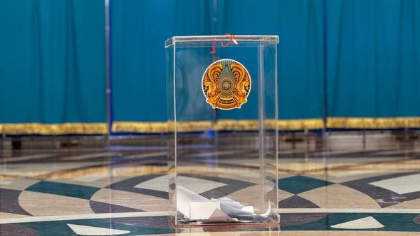 Бойкот в Алматы: 30% явки и провал новой Конституции в РК