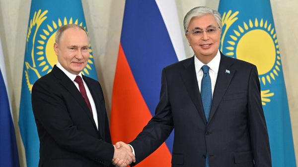 Токаев: Я запрещаю публиковать новость о снятии «Яблока» с выборов в России