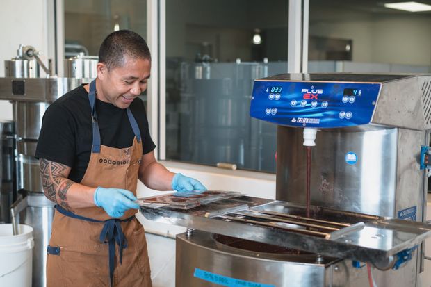 From bean to bar: An inside look at Oodaalolly Chocolate's sweet creations