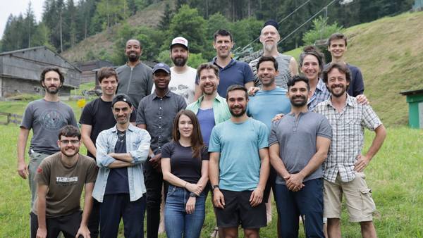 Learn to Build on Holochain