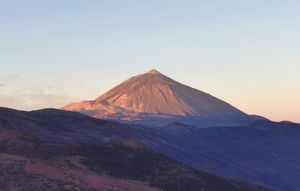 Pico del Teide: Aufstieg zum höchsten Gipfel Spaniens