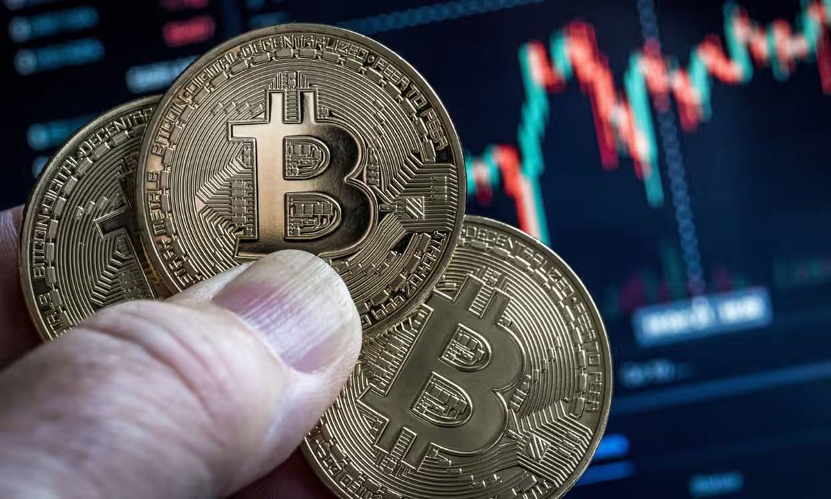 Bitcoin at $118k; Boom Time or Bubble Trouble?