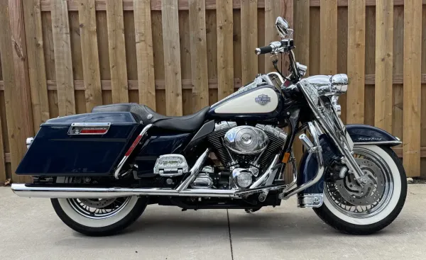 Another Bike - HD 2001 Road King Classic