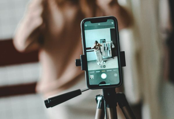 Influencer capturing vertical video