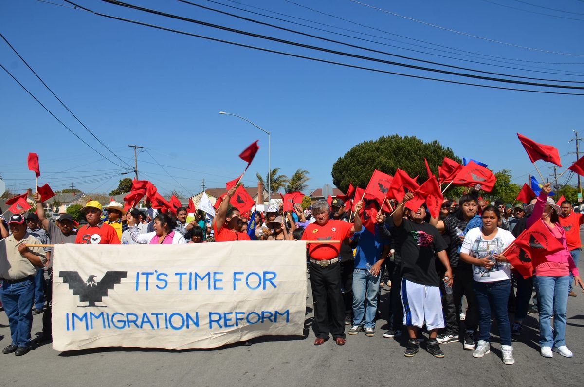 Cascadia today: VanWA opposes light rail plan + which Dems killed farmwork bill? + celebrate all families in Renton