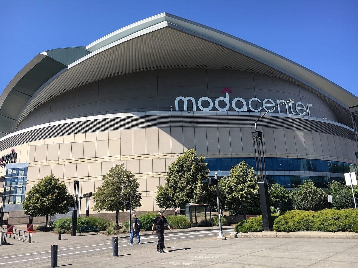 Cascadia today: PDX pays Blazers $120 million + Vancouver rents drop + Salish  canoe paddle honors ancestors