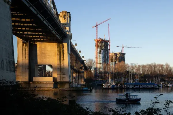 Cascadia today: Seattle mayor's public safety plan unveiled + will a third party candidate impact OR gov race? + The story behind Sen̓áḵw