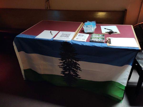 Cascadia today: a fab Cascadia spoken word reading + progressives start uniting in Vancouver mayor's race + lynx makes comeback in WA