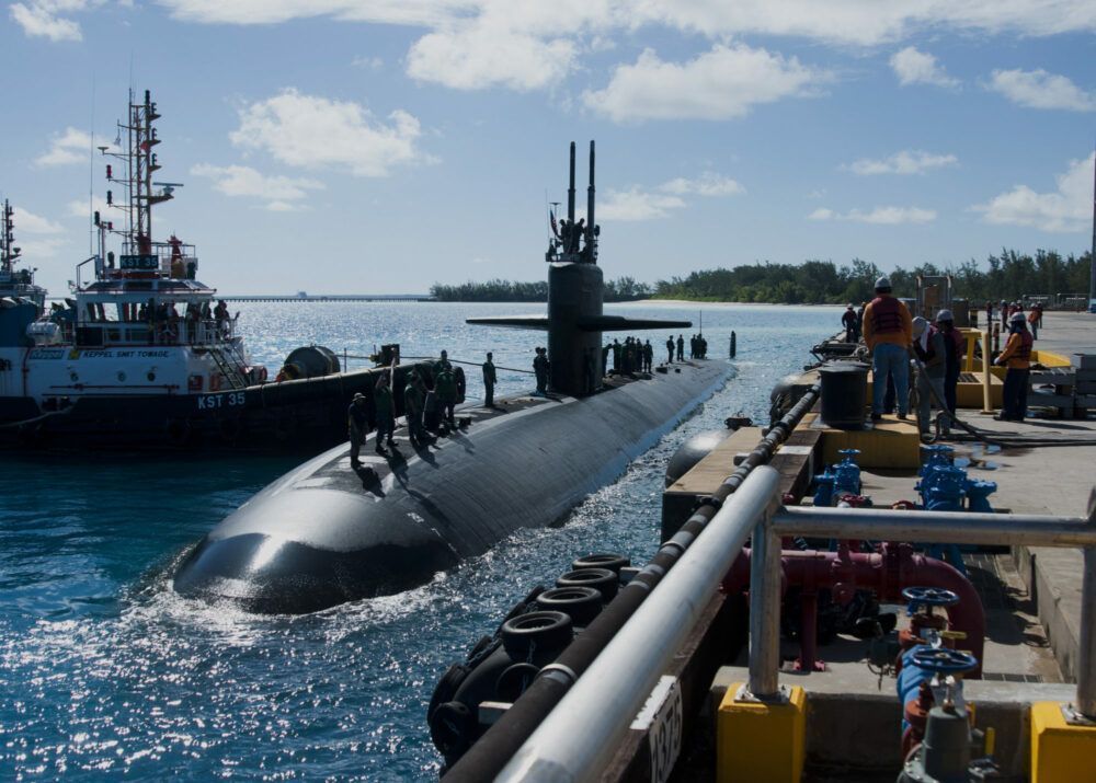 American submarine USS Dallas pulls into the Diego Garcia military base.