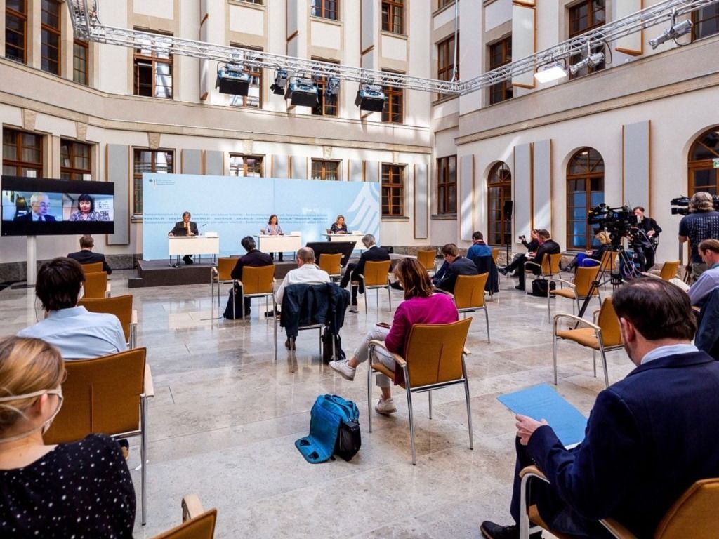 A press conference at the Petersberg Climate Dialogue in Berlin