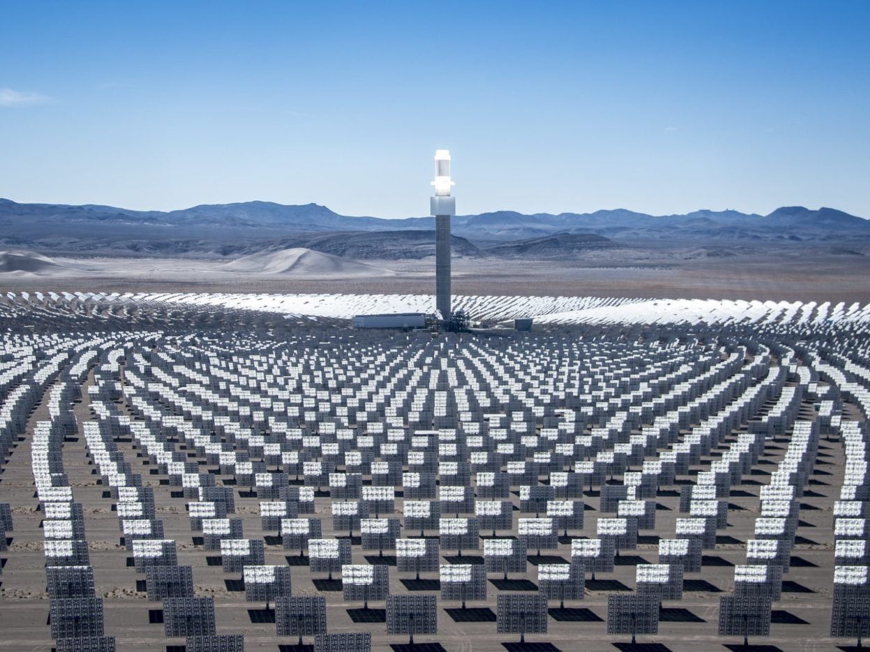 A planned $1 billion Crescent Dunes solar plant in Nevada failed in 2019