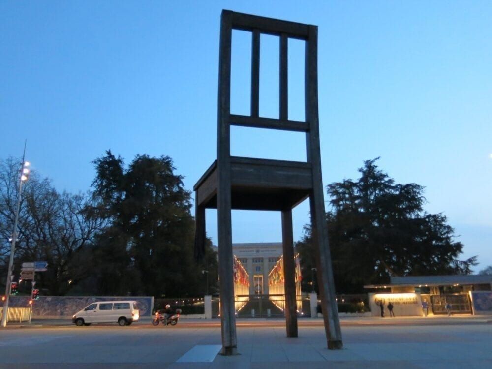 Handicap International's "Broken Chair" by the Palais des Nations
