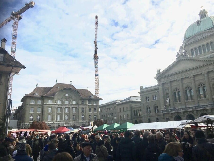 Swiss crowds in Bern's Federal Square