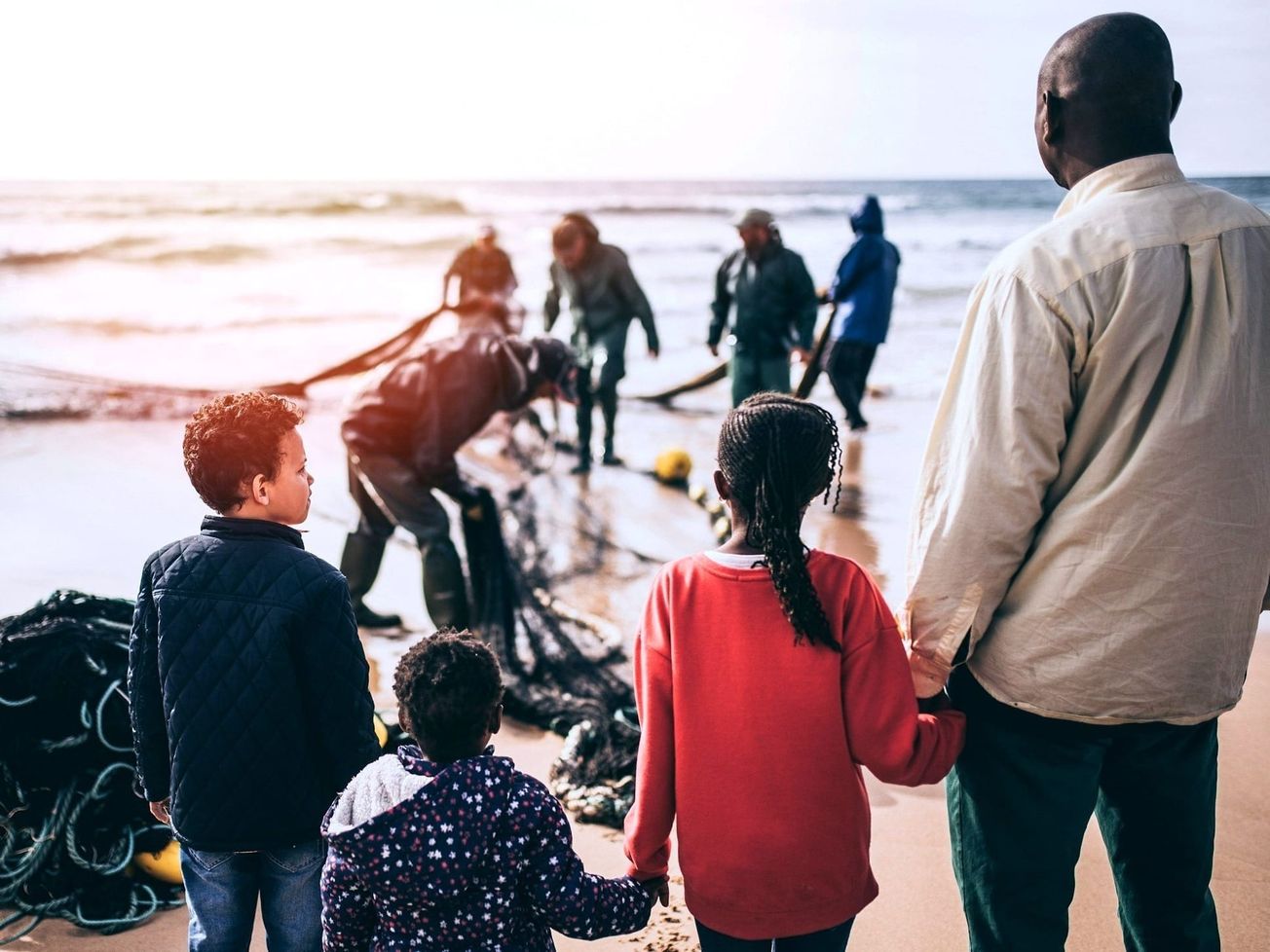 Global forced displacement rises to record 117.3 million people in 2023