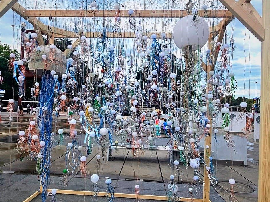 Swiss artist Bertrand Cazenave's installation of 500 jellyfish outside the Palais des Nations in Geneva is made from recycled materials.