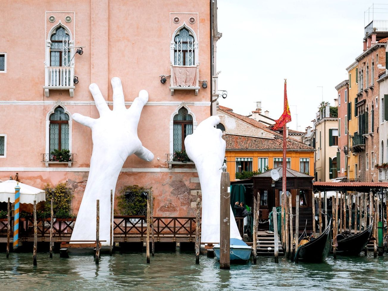 Venice Biennale jury resigns after citing ICC-linked award exclusion