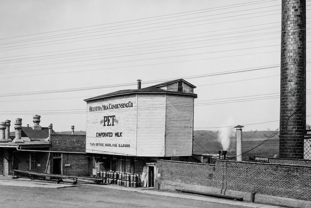 Historic Photo: Before Spotted Cow, There Was Pet Milk