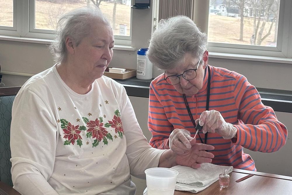 Small Acts Make a Big Difference at the New Glarus Home