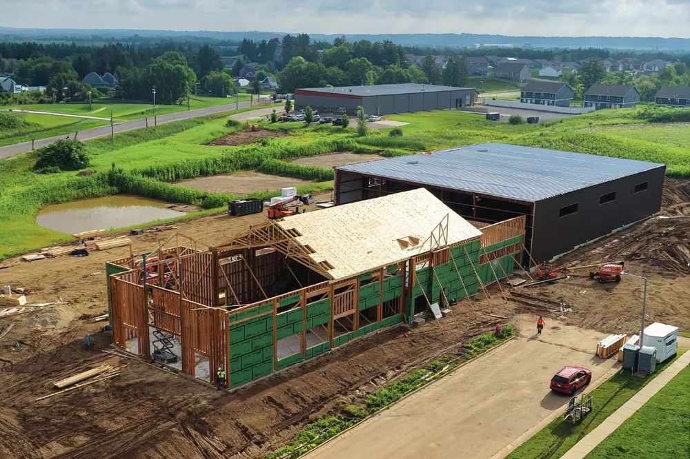 Wellville Club & Courts Takes Shape in Belleville