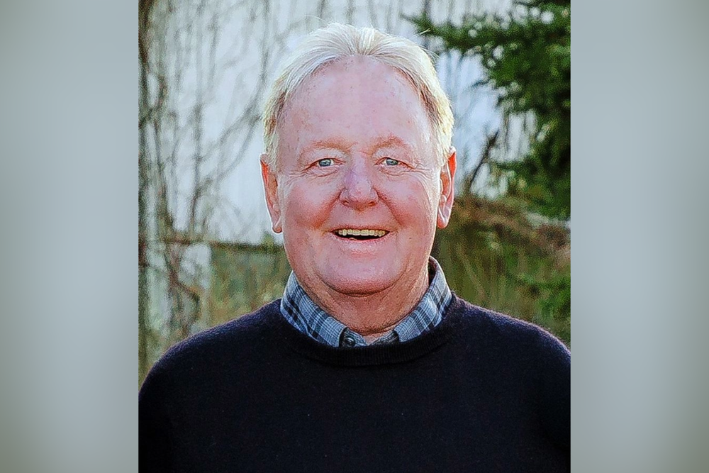 Robert Hanson, Who Found Joy in Family, Friends and the Back Roads, Dies at 67