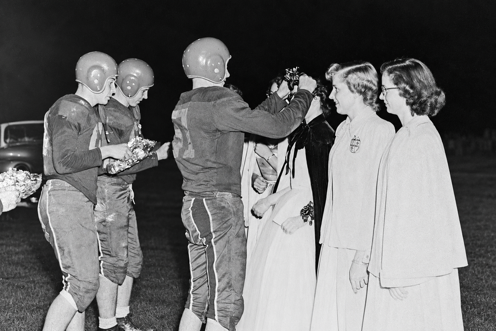 What Are the Origins of Homecoming?