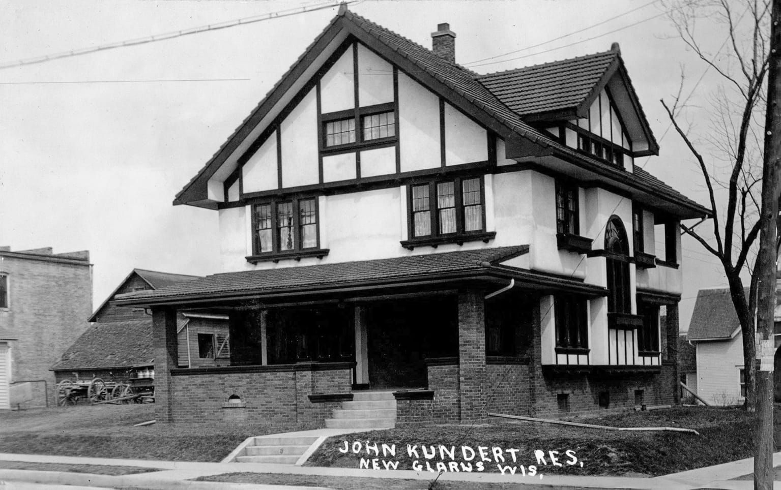 Historic Photo: New Glarus House from 1915