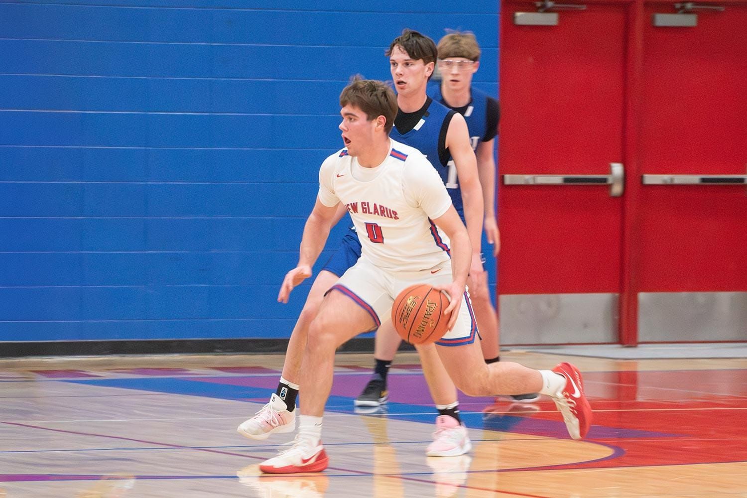 Glarner Knights Fall in Final Seconds to Marshall 76-74