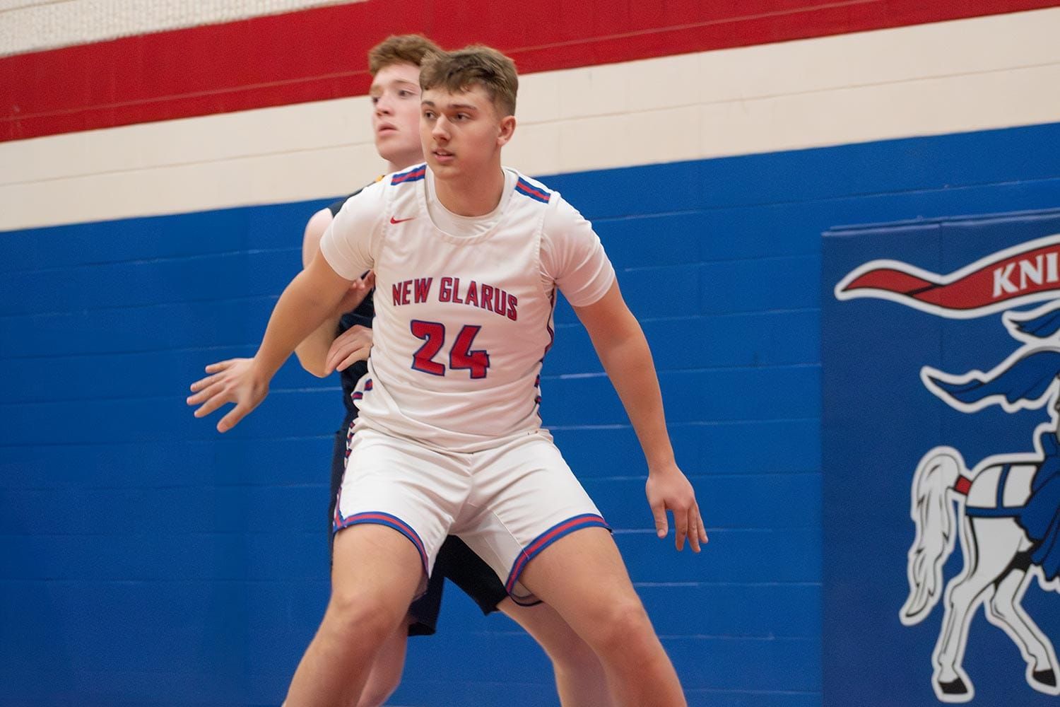 Glarner Knights Rally Late but Fall 76-70 at Dodgeville