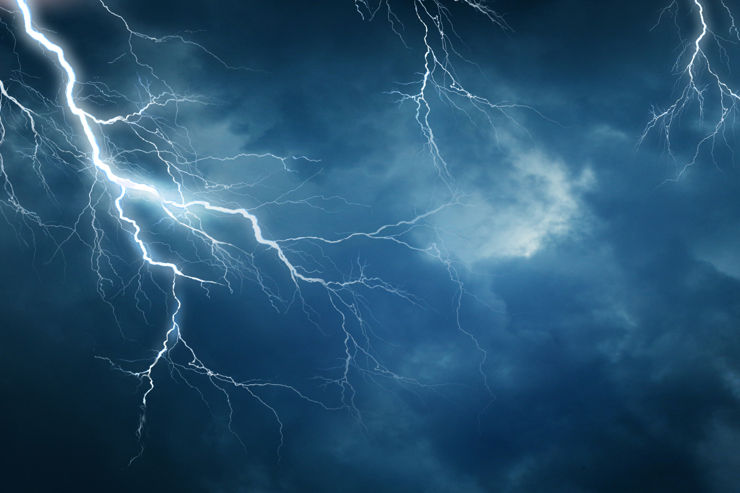 Storms, Heavy Rain Possible Friday in New Glarus